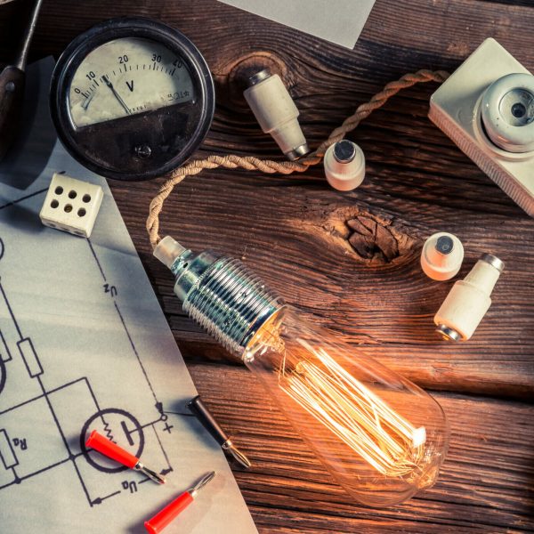 Vintage study of electric current